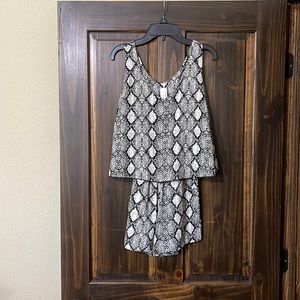 Lilypad Size Small Snake Print Romper with Pockets